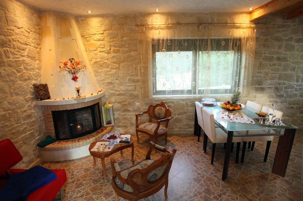 Villa Athina Argiroupolis Room photo